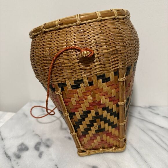 Antique Laotian gathering Woven Basket with Red and Black Pattern - Picture 3 of 16